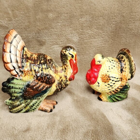 Ceramic Holiday Salt & Pepper Shakers - Picture 3 of 5